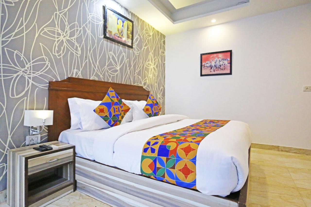 Hotel The Best Near Delhi Airport Neu-Delhi Exterior foto